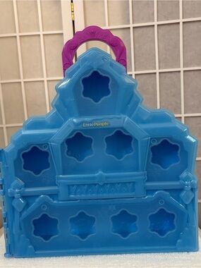 Fisher-Price Little People Disney Frozen Carrying Case Playset Storage